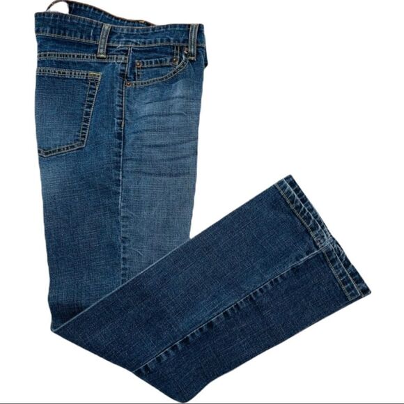 LeviStrauss Signature Lowrise Bootcut Jrs. 9 Short - Picture 3 of 15